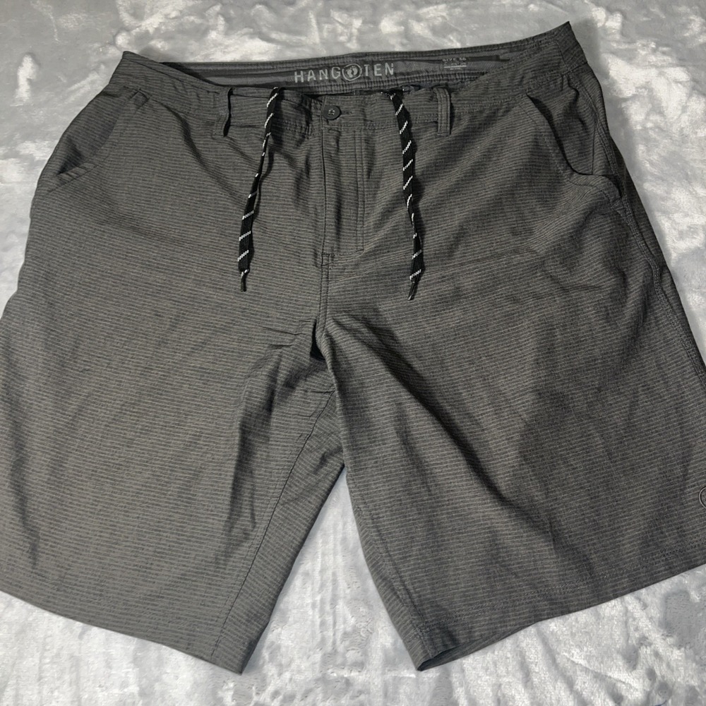 HANG TEN MEN WALK SHORTS Size 38 Dark Gray